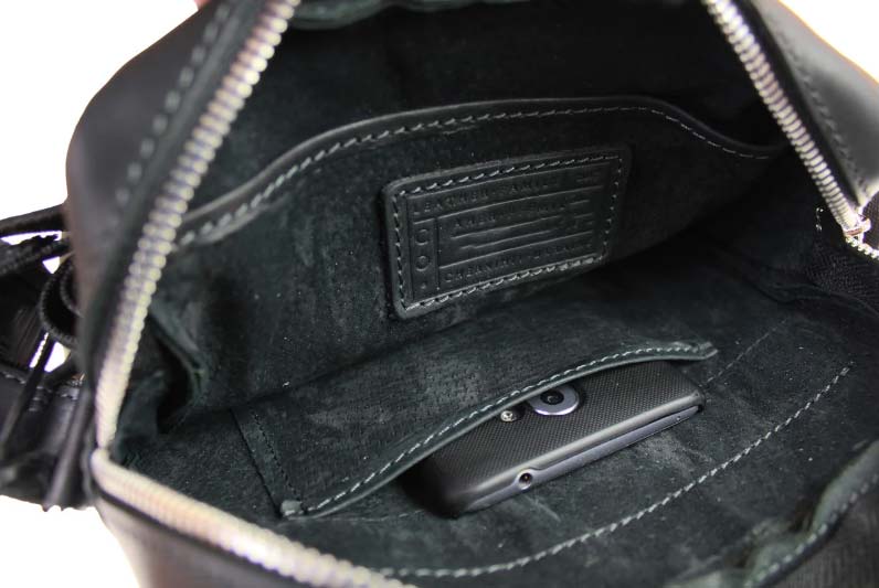Кожаная сумка планшет SM01VP-136